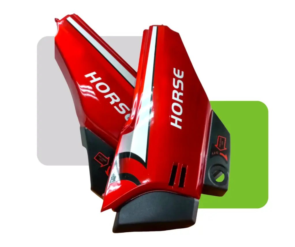 [HV25029] TAPAS LATERALES E-NH150 ROJO